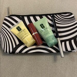 Clinique Gift Bag 2